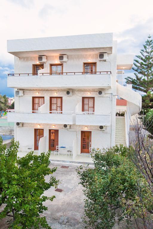 Filoxenia Apartments 2 Palaiochora Exterior photo